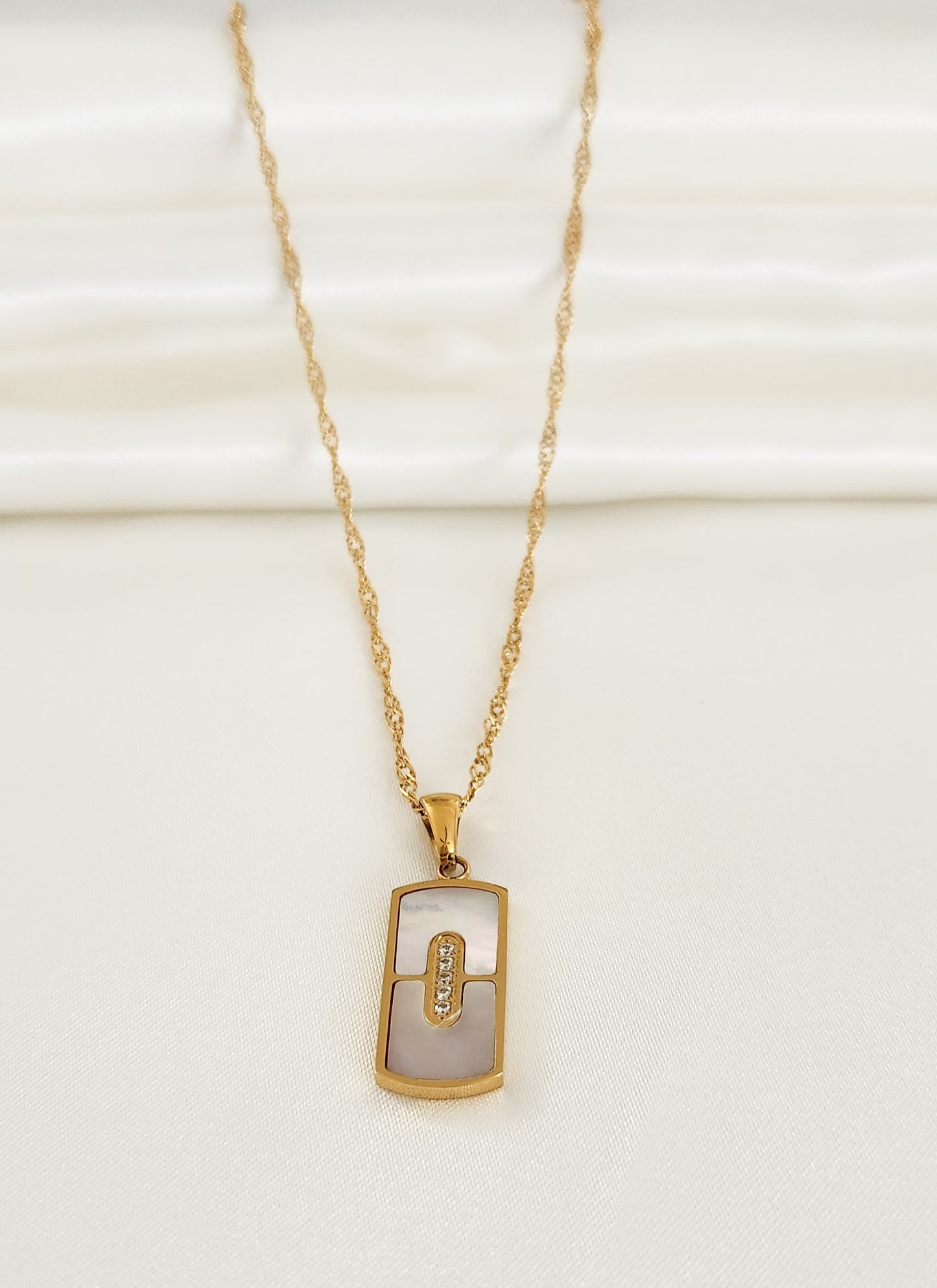 Lena Necklace